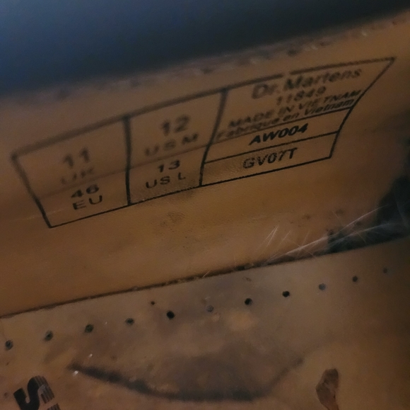 Dr Martens Shoes - Picture 3 of 6